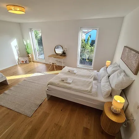 Modernes Neubauhaus Ca 200 Qm Naehe Vom Flughafen * Egelsbach